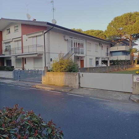 Bibione Villa Torino Via Della Bilancia 43 ภายนอก รูปภาพ